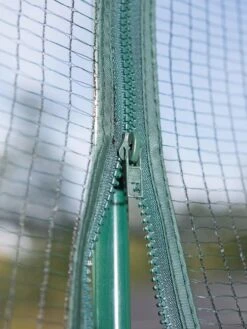 Pest-Free Garden 8 Pest-Free Garden -Garden Care Sale 8594283 0195 tif