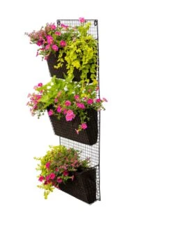 Wire Wall Pockets Vertical Gardens -Garden Care Sale 8609201 0407 tif