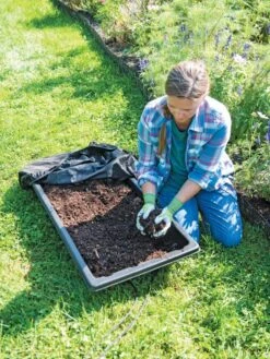 Gardener's Summer Sled -Garden Care Sale 8611044 160 tif