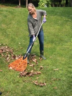 Magic Fly® Leaf Rake 9 Magic Fly® Leaf Rake -Garden Care Sale 8611047 027 tif