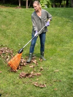 Magic Fly® Leaf Rake 10 Magic Fly® Leaf Rake -Garden Care Sale 8611047 028 tif