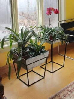 Achla Designs Arne Plant Stand 10 Achla Designs Arne Plant Stand -Garden Care Sale 8612899 02v